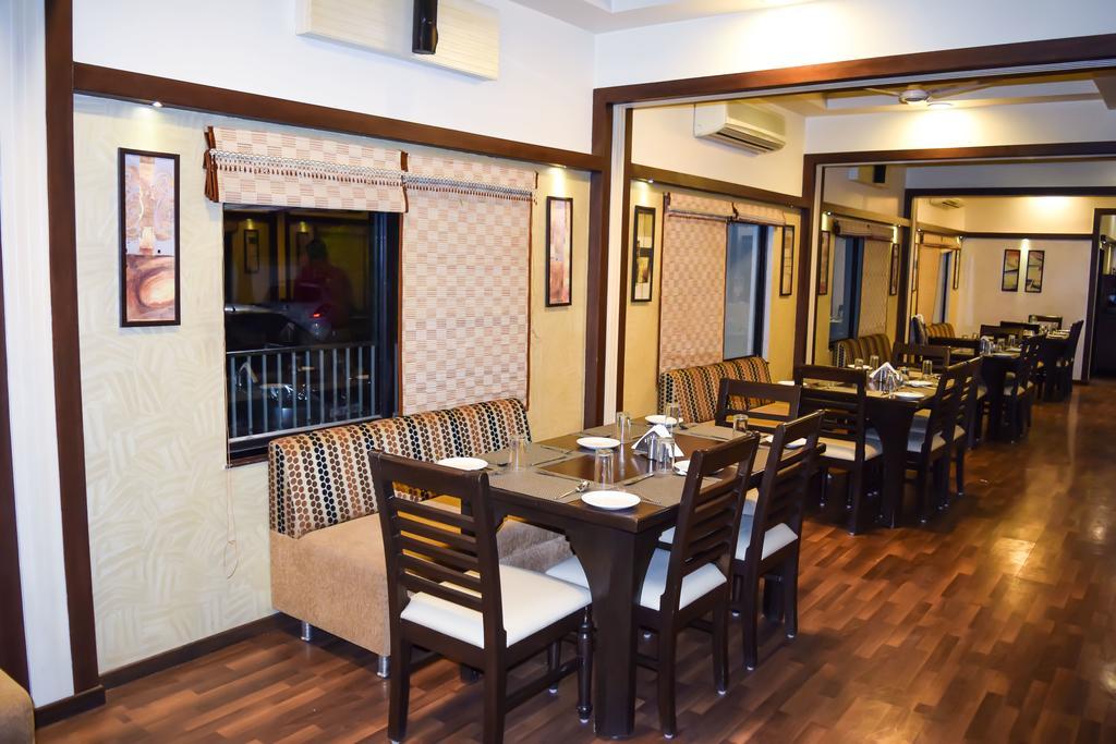 Amidhara Resort Szaszan Gir Kültér fotó