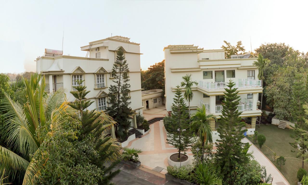 Amidhara Resort Szaszan Gir Kültér fotó