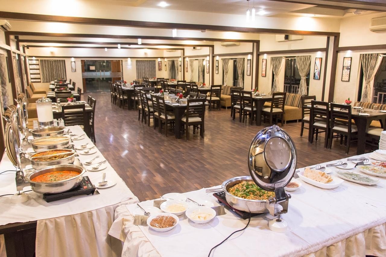 Amidhara Resort Szaszan Gir Kültér fotó